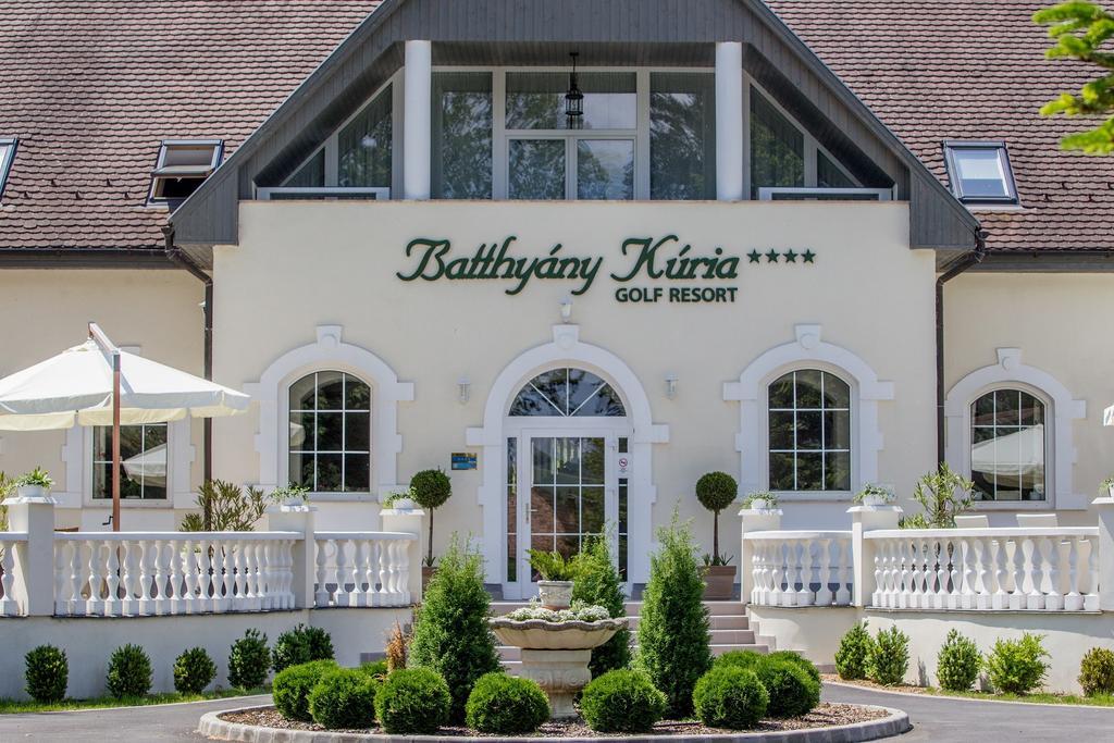 Batthyany Kuria Hotel Zalacsany Exterior photo