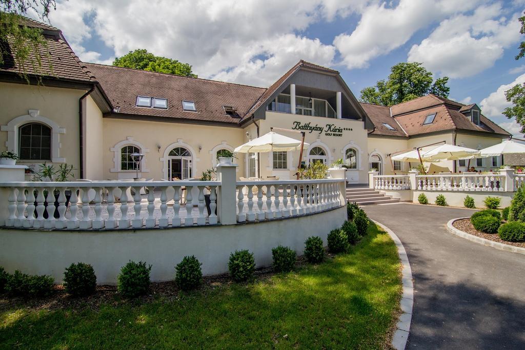 Batthyany Kuria Hotel Zalacsany Exterior photo