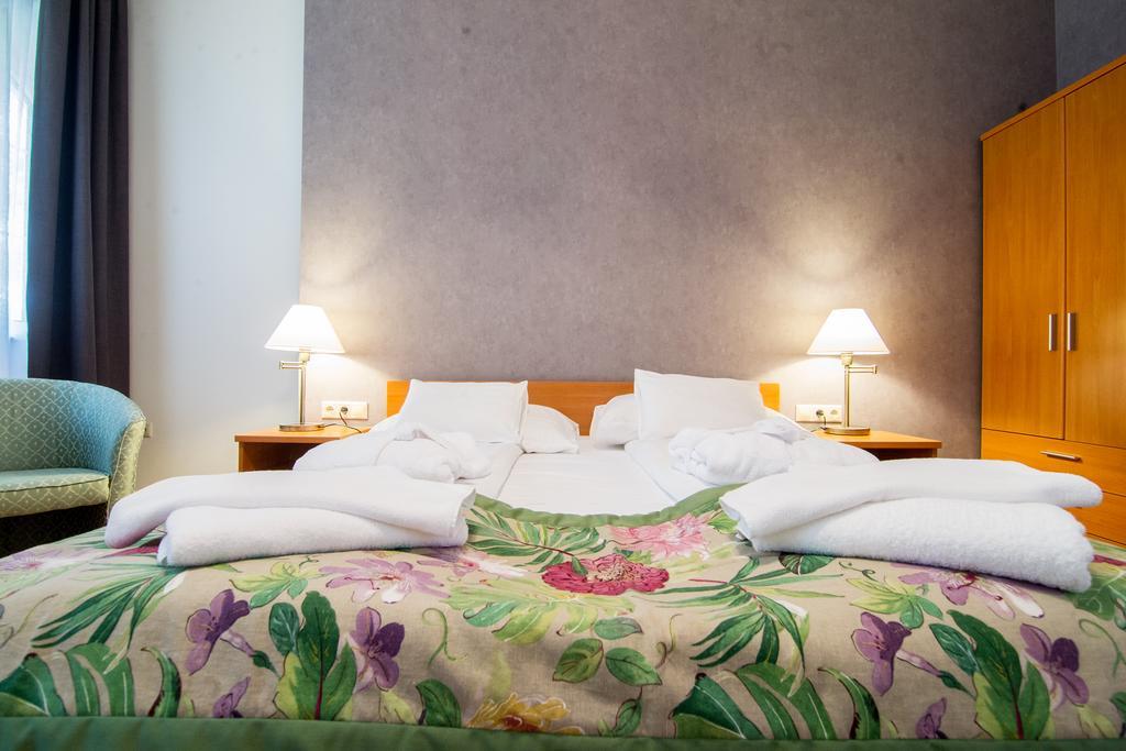 Batthyany Kuria Hotel Zalacsany Room photo