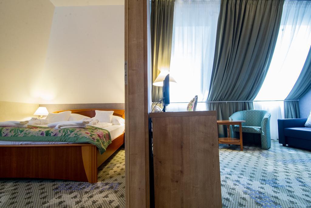 Batthyany Kuria Hotel Zalacsany Room photo